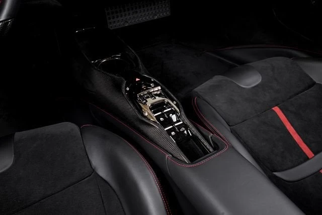 2023 Ferrari SF90 Spider - Image 28 of 31