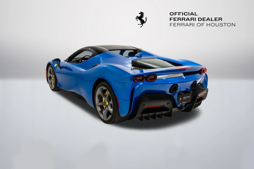 2023 Ferrari SF90 Spider - Image 25 of 31
