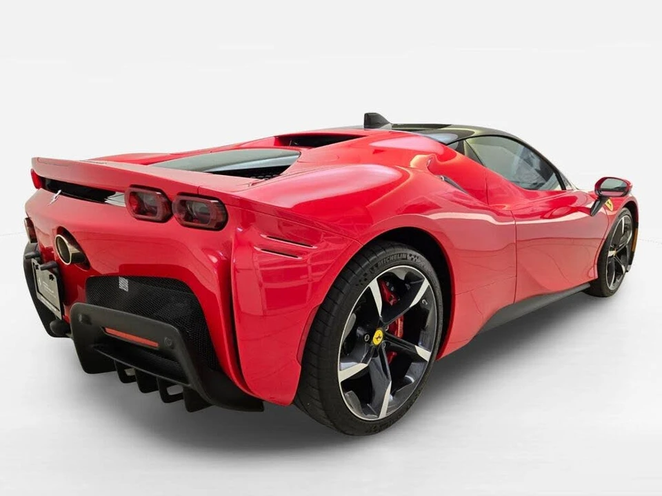 2023 Ferrari SF90 Stradale - Image 9 of 31