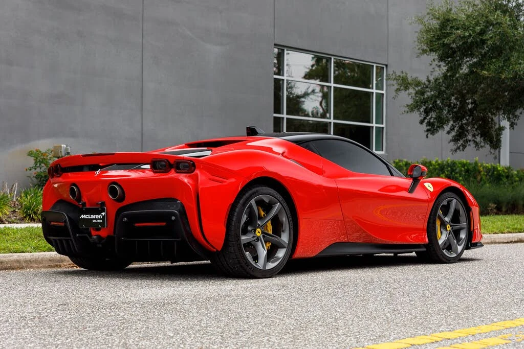 2023 Ferrari SF90 Stradale - Image 8 of 31