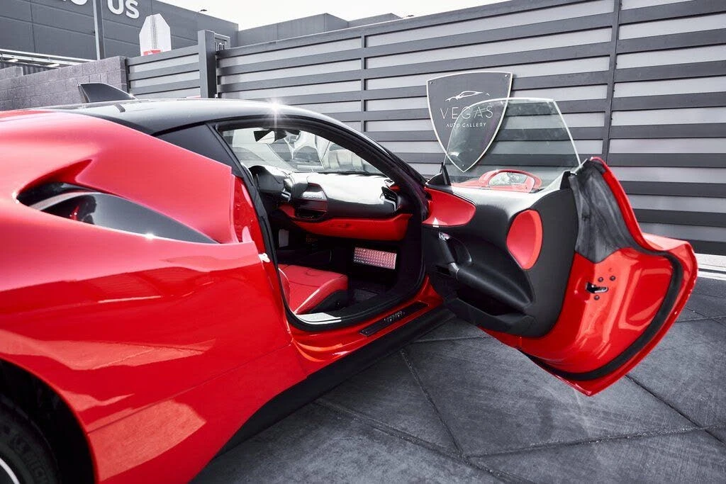2023 Ferrari SF90 Stradale - Image 30 of 31