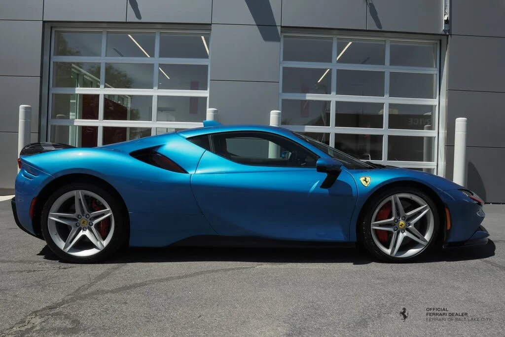 2023 Ferrari SF90 Stradale - Image 7 of 18