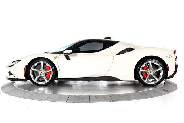 2023 Ferrari SF90 Stradale - Image 3 of 31