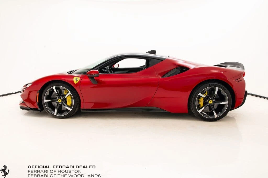 2023 Ferrari SF90 Stradale - Image 8 of 31