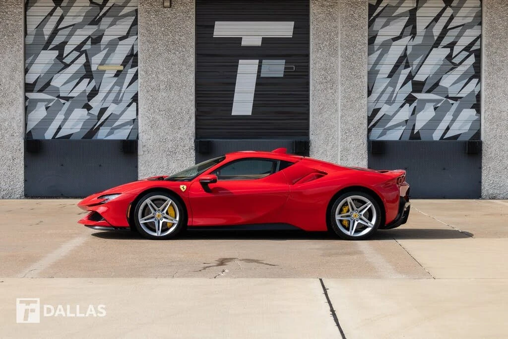 2023 Ferrari SF90 Stradale - Image 7 of 31
