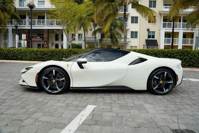 2023 Ferrari SF90 Stradale - Image 15 of 31