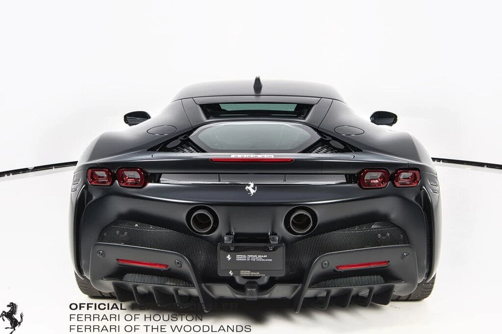 2023 Ferrari SF90 Stradale - Image 10 of 30