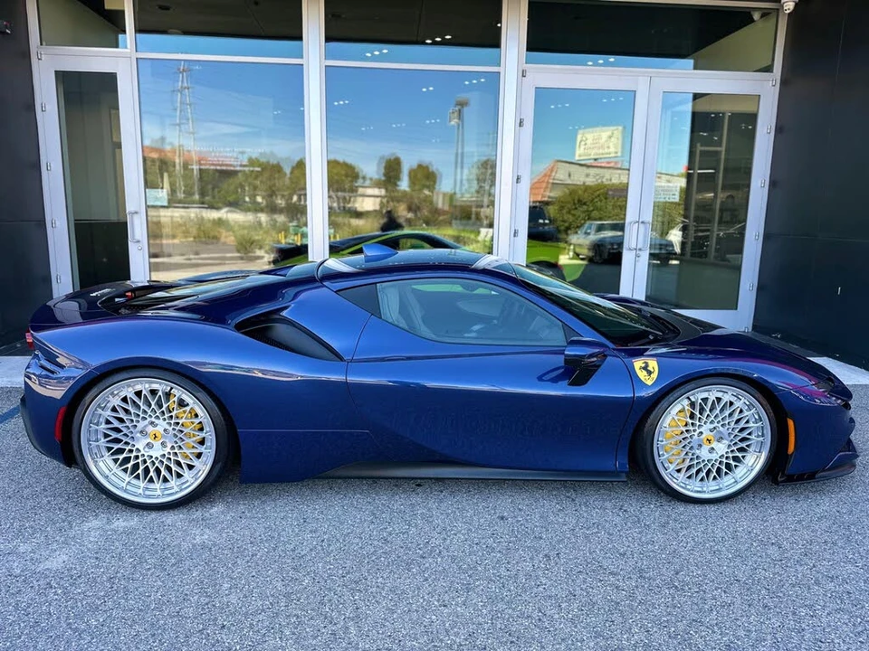2023 Ferrari SF90 Stradale - Image 2 of 29