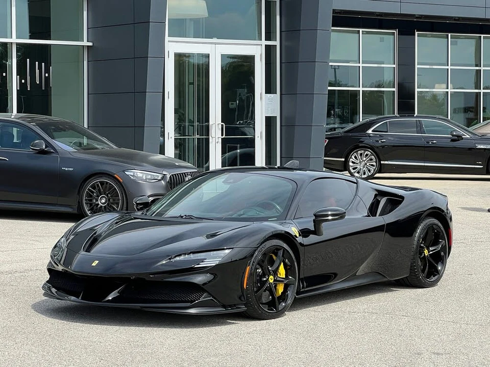 2023 Ferrari SF90 Stradale - Image 18 of 31
