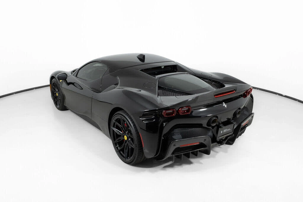 2023 Ferrari SF90 Stradale - Image 17 of 31
