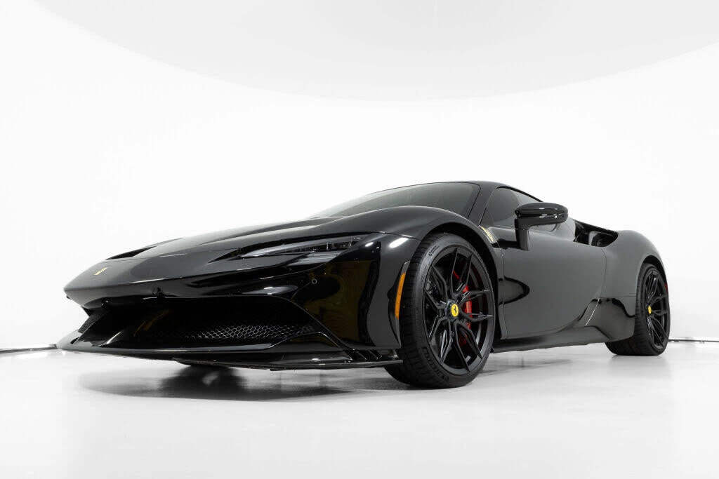 2023 Ferrari SF90 Stradale - Image 11 of 31
