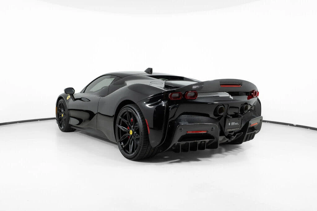 2023 Ferrari SF90 Stradale - Image 7 of 31