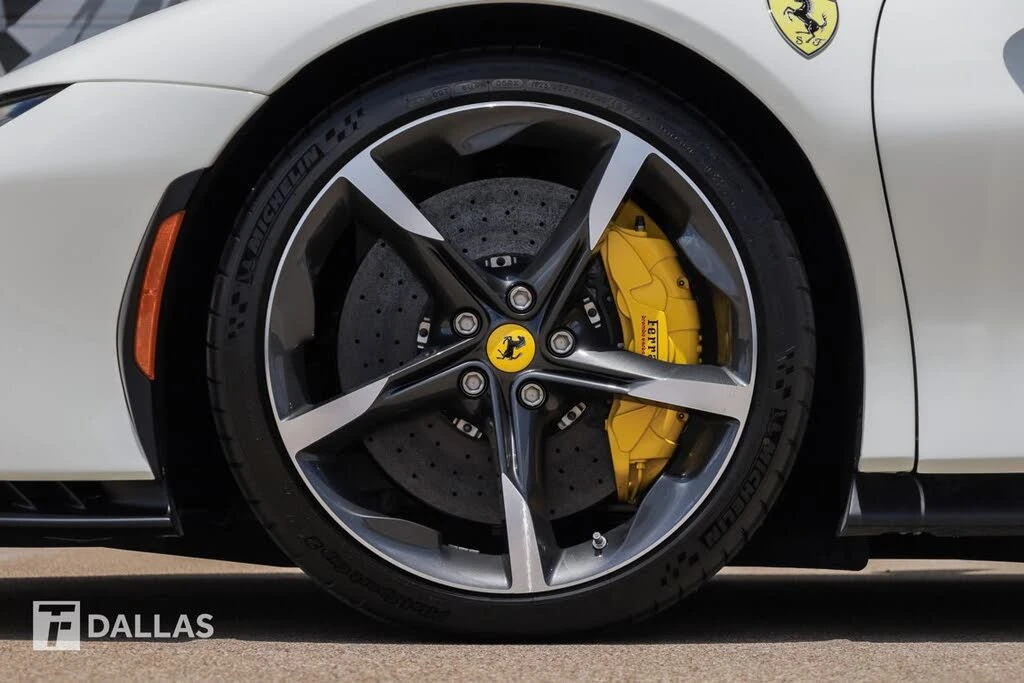 2023 Ferrari SF90 Stradale - Image 8 of 31