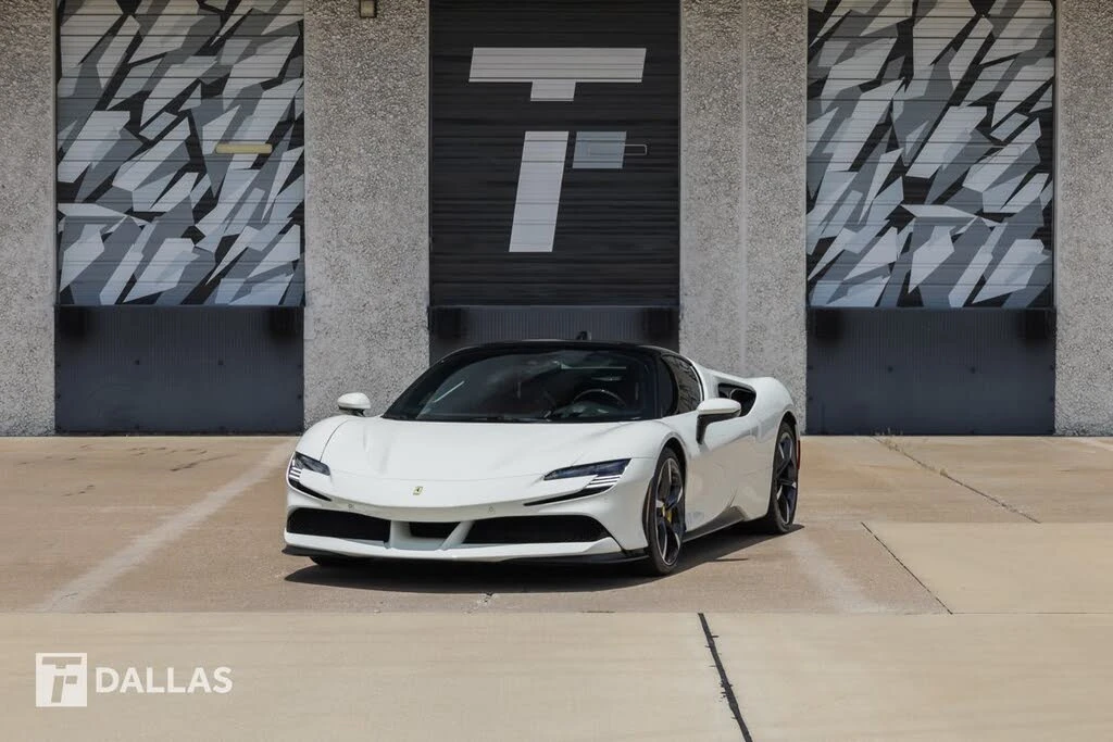 2023 Ferrari SF90 Stradale - Image 5 of 31