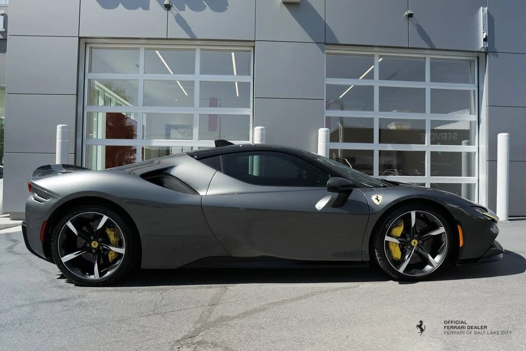 2023 Ferrari SF90 Stradale - Image 7 of 20
