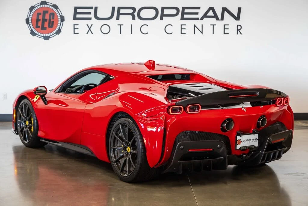 2023 Ferrari SF90 Stradale - Image 8 of 31