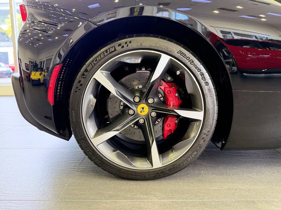 2023 Ferrari SF90 Stradale - Image 30 of 31