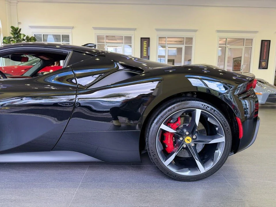 2023 Ferrari SF90 Stradale - Image 24 of 31