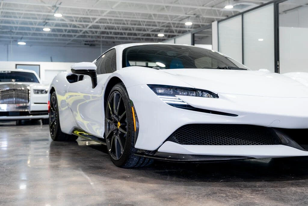 2023 Ferrari SF90 Stradale - Image 7 of 31