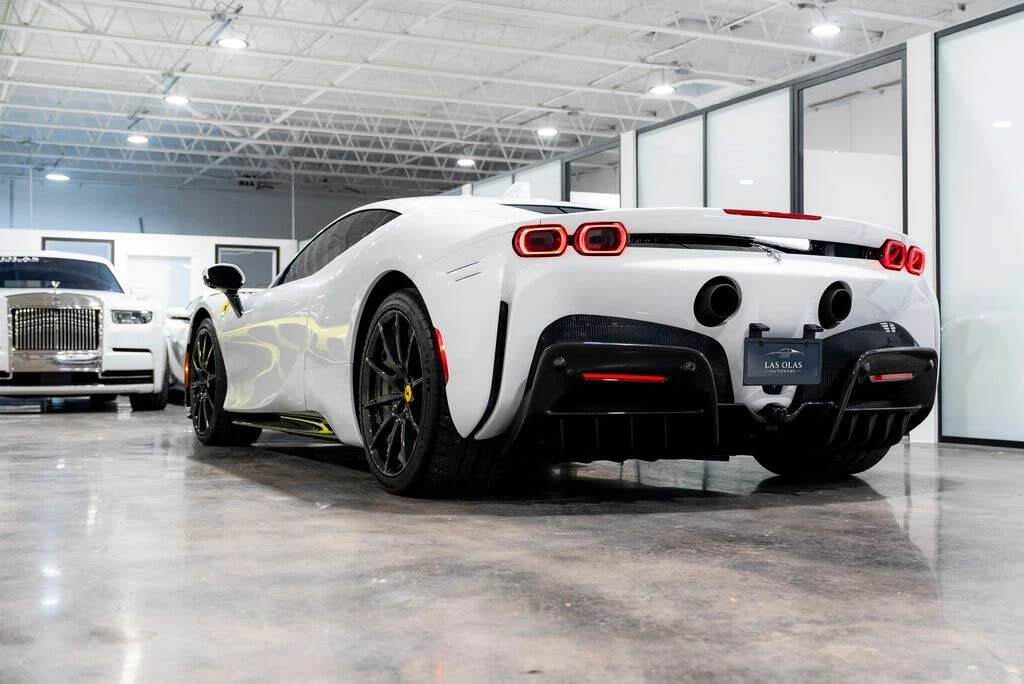2023 Ferrari SF90 Stradale - Image 25 of 31