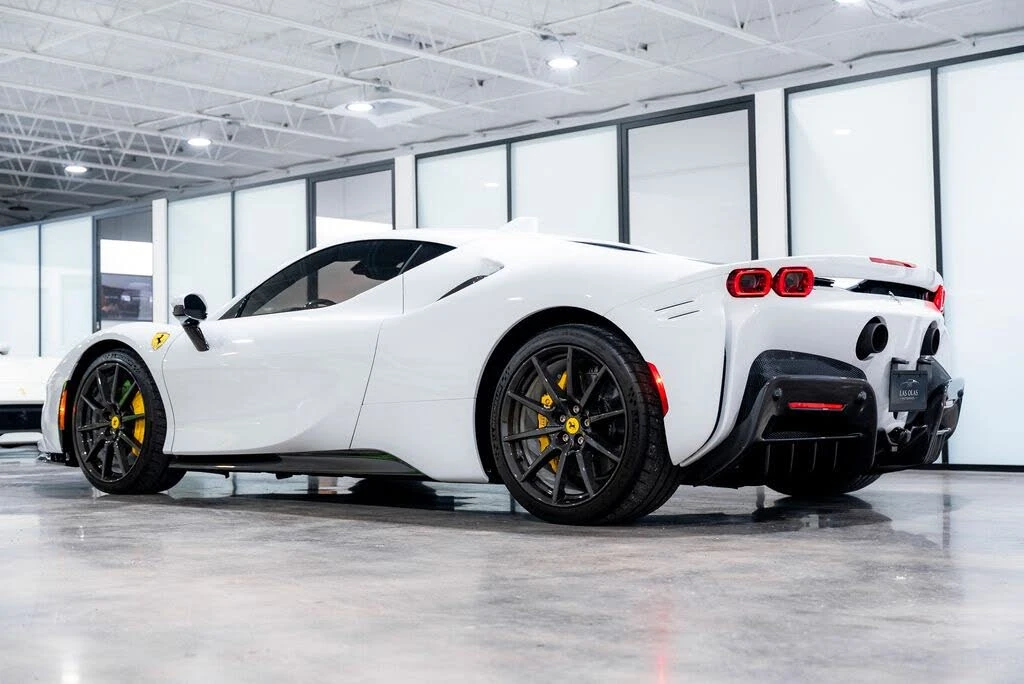2023 Ferrari SF90 Stradale - Image 21 of 31