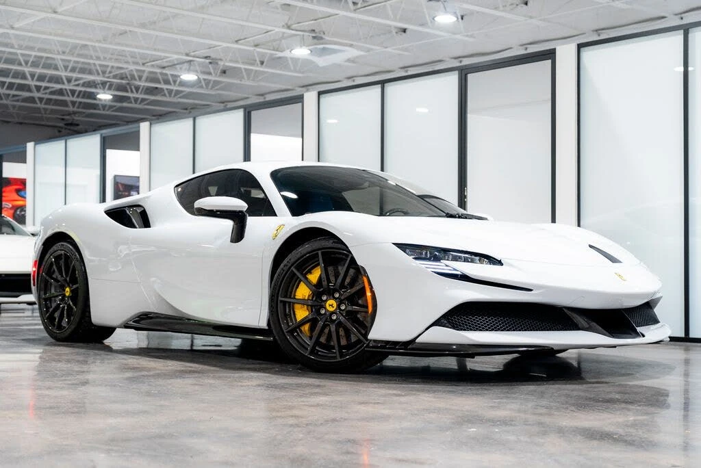 2023 Ferrari SF90 Stradale - Image 5 of 31