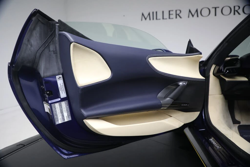 2023 Ferrari SF90 Stradale - Image 19 of 31
