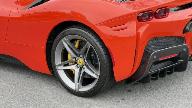 2023 Ferrari SF90 Stradale - Image 29 of 31