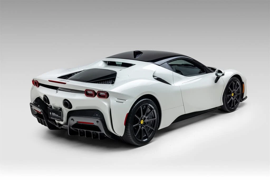 2023 Ferrari SF90 Stradale - Image 9 of 31