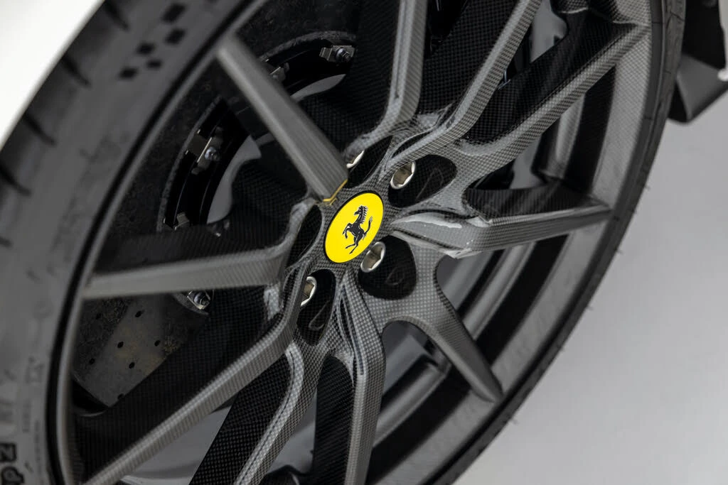 2023 Ferrari SF90 Stradale - Image 28 of 31