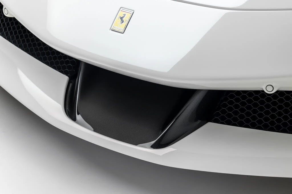2023 Ferrari SF90 Stradale - Image 30 of 31