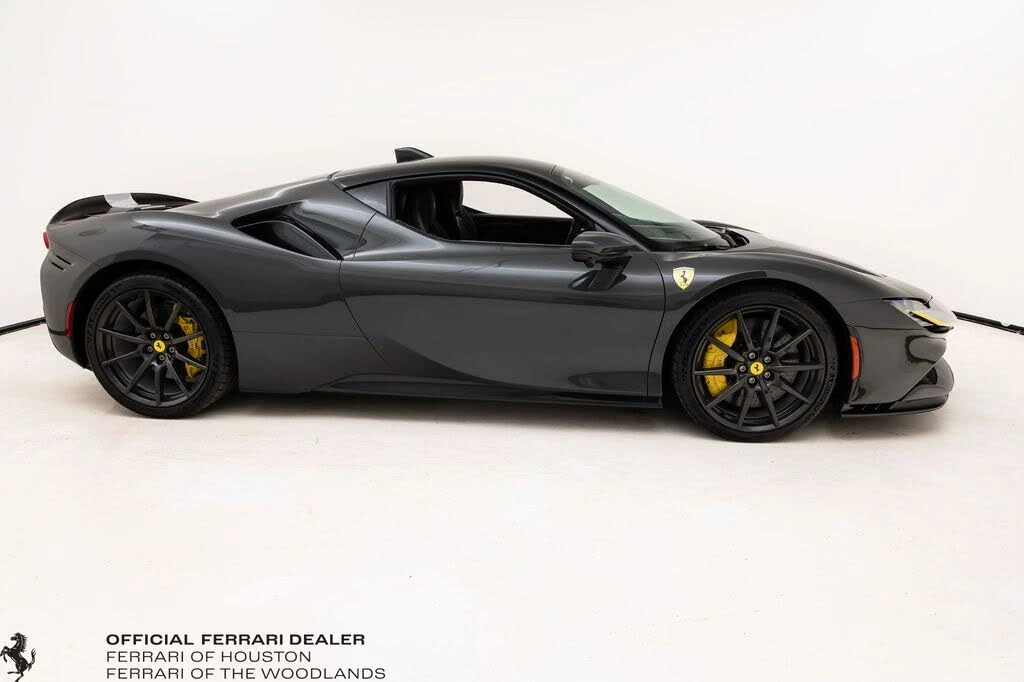 2023 Ferrari SF90 Stradale - Image 3 of 31
