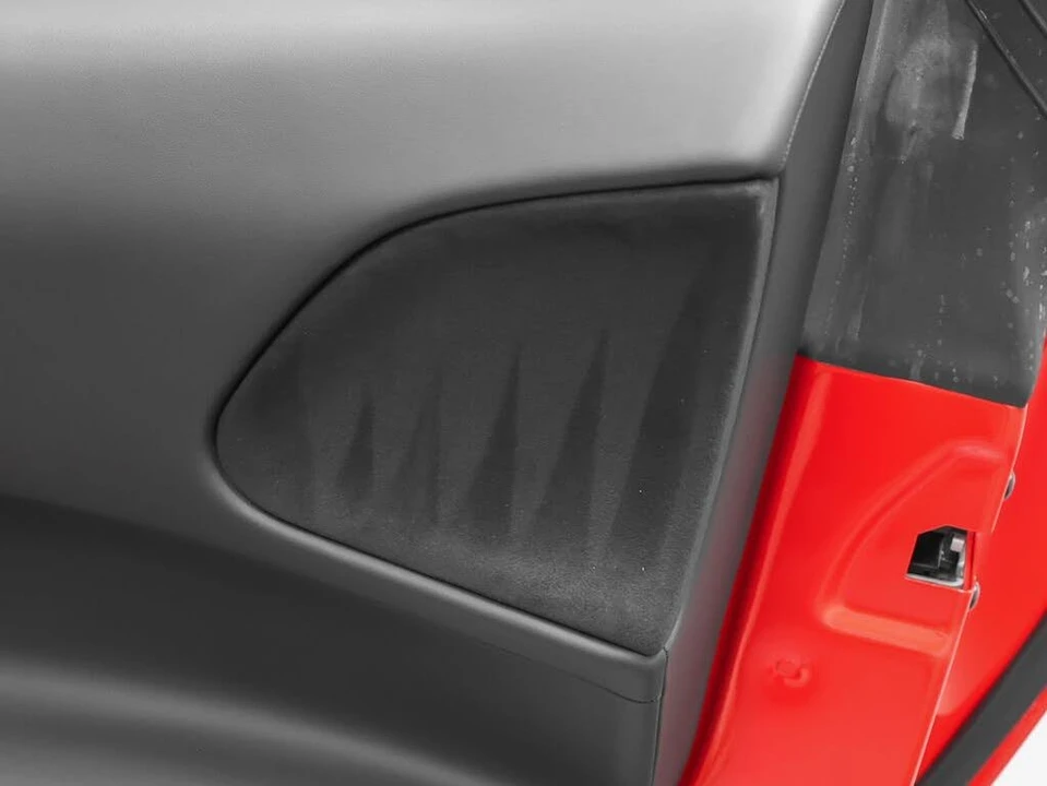 2023 Ferrari SF90 Stradale - Image 30 of 31