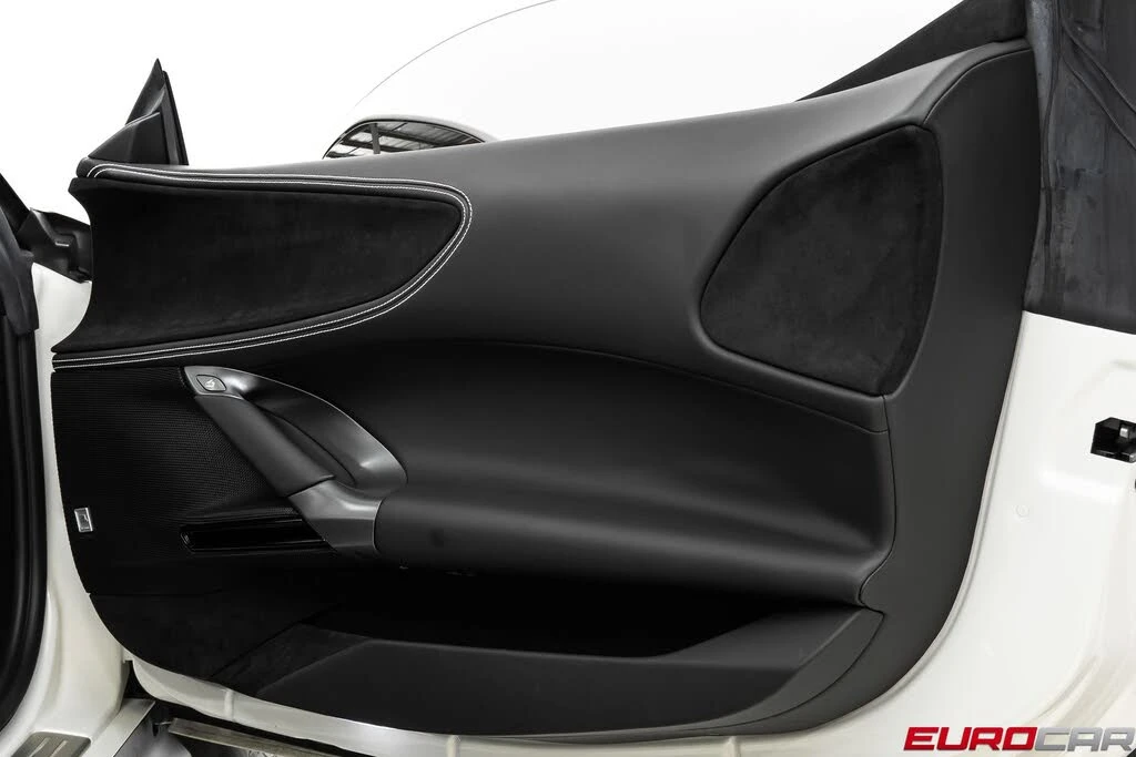 2023 Ferrari SF90 Stradale - Image 30 of 31