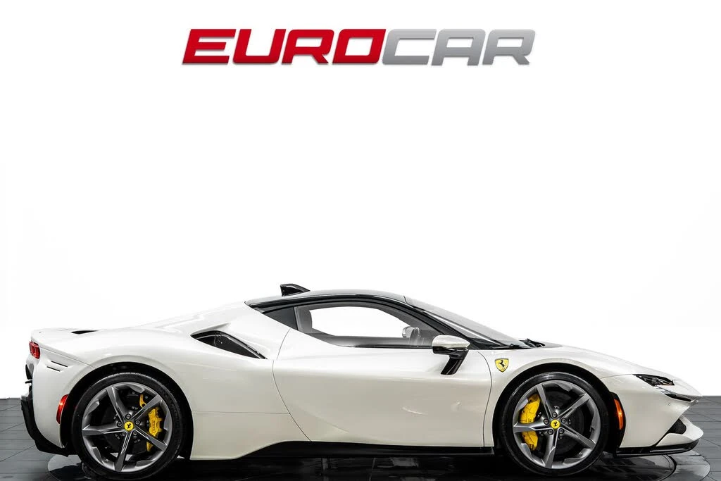 2023 Ferrari SF90 Stradale - Image 6 of 31