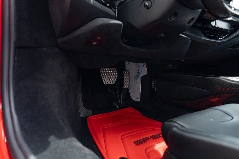 2023 Ferrari SF90 Stradale - Image 28 of 31