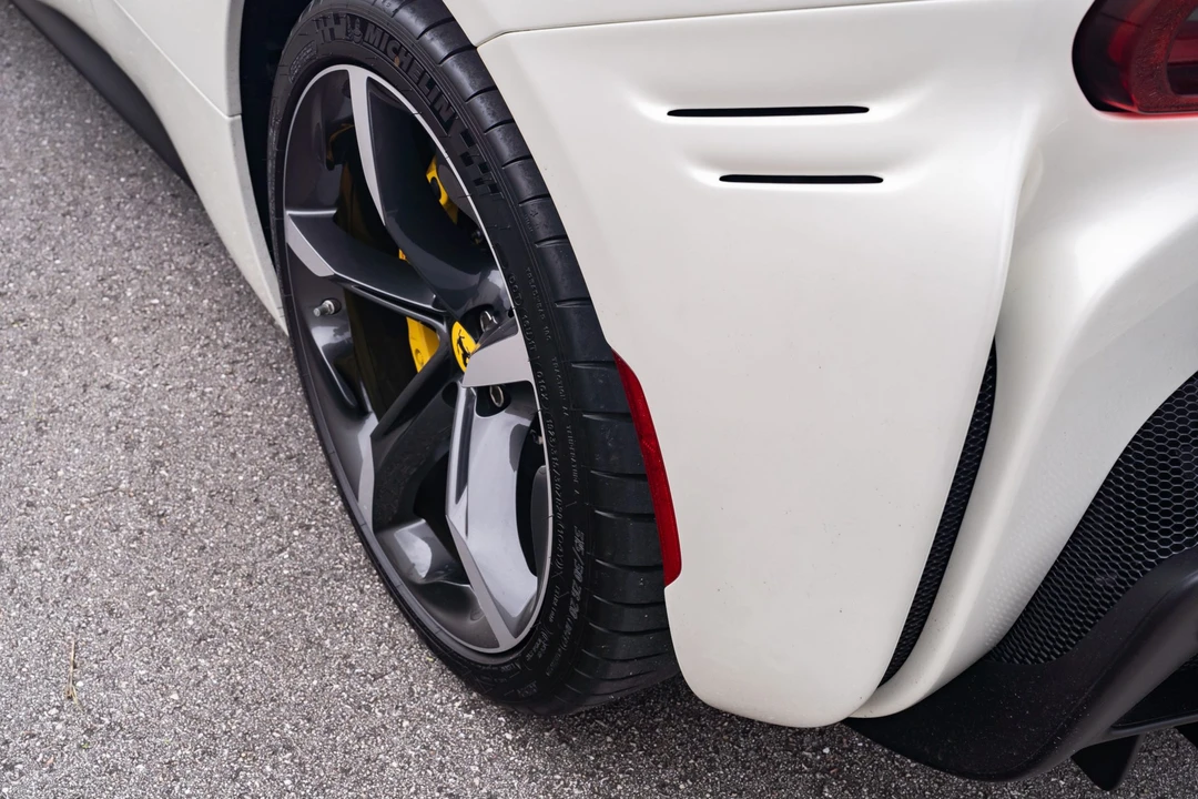 2023 Ferrari SF90 Stradale - Image 28 of 31