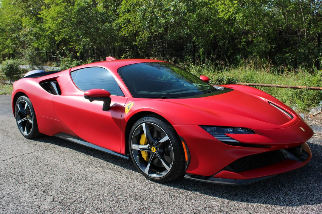 2023 Ferrari SF90 Stradale - Image 8 of 31