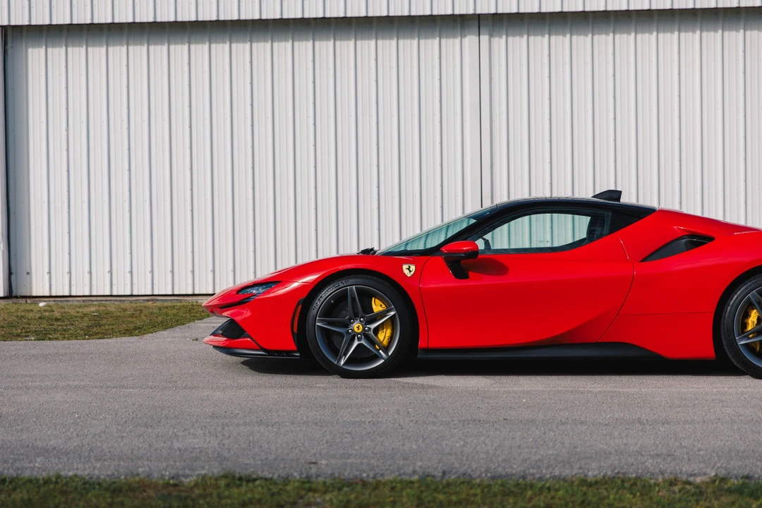 2023 Ferrari SF90 Stradale - Image 23 of 31