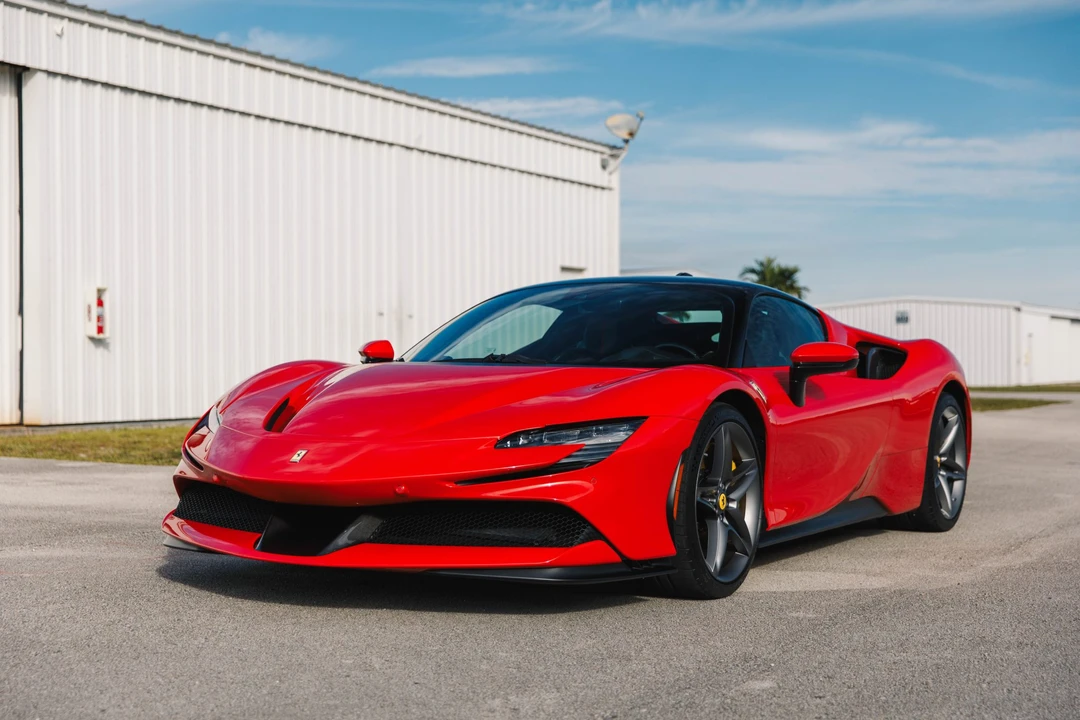 2023 Ferrari SF90 Stradale - Image 3 of 31