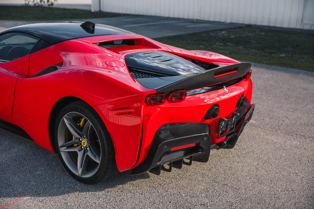 2023 Ferrari SF90 Stradale - Image 25 of 31