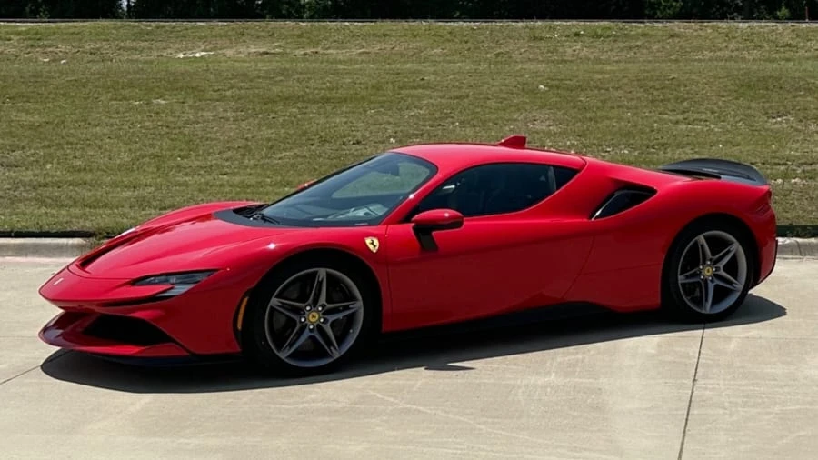2023 Ferrari SF90 Stradale - Image 3 of 8
