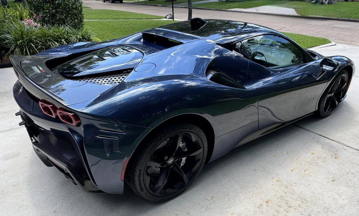 2023 Ferrari SF90 Stradale - Image 6 of 31