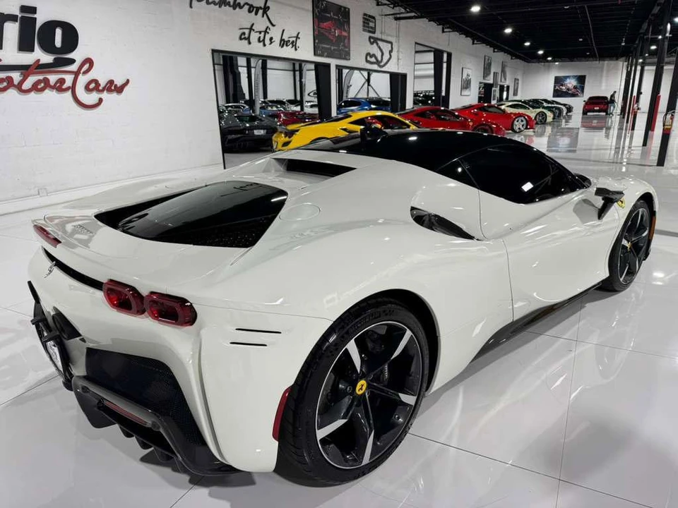 2023 Ferrari SF90 Stradale - Image 7 of 21