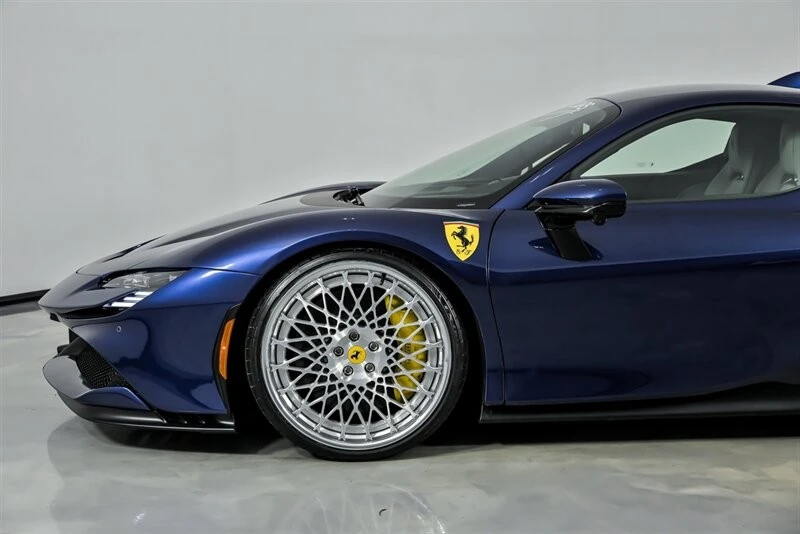 2023 Ferrari SF90 Stradale - Image 6 of 31