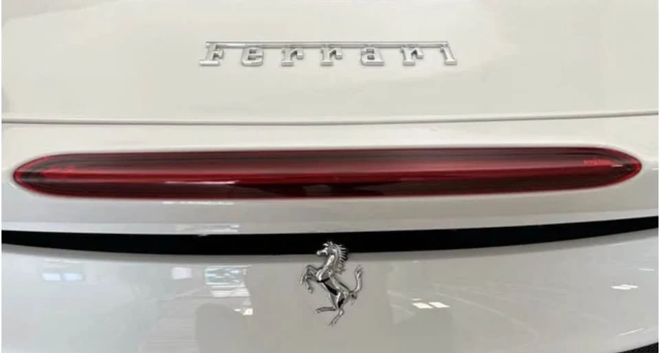 2023 Ferrari SF90 Stradale - Image 6 of 6