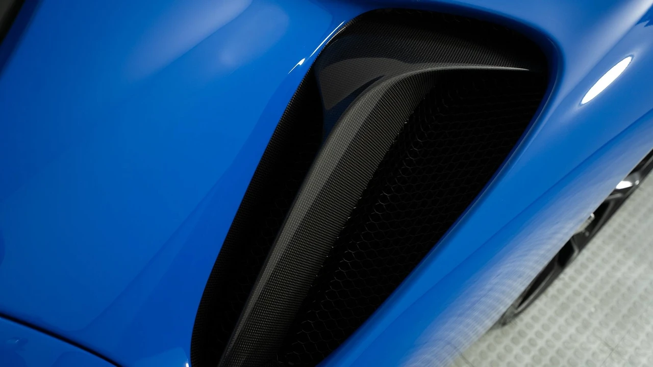 2023 Ferrari SF90 Stradale - Image 13 of 31