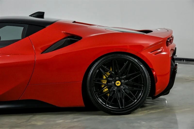 2023 Ferrari SF90 Stradale - Image 8 of 21