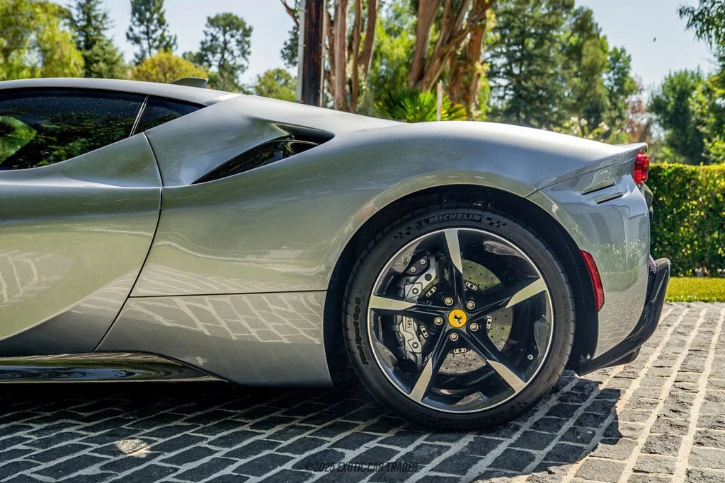 2023 Ferrari SF90 Stradale - Image 5 of 21