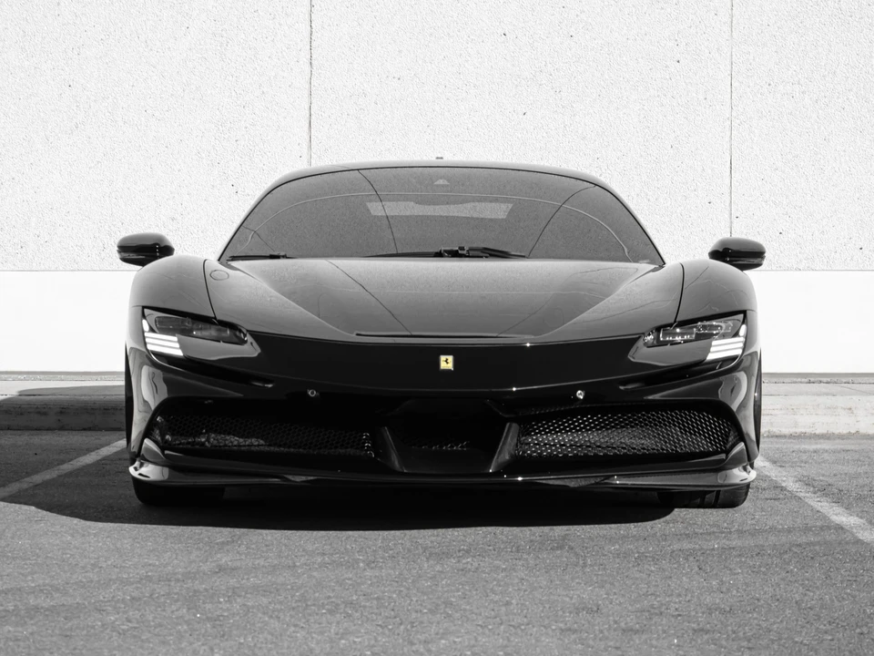 2023 Ferrari SF90 Stradale - Image 9 of 31